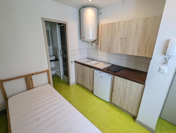 Appartement 1 pièce(s) 12.03 m²
