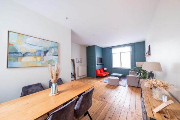 Maison mitoyenne 2 côtés Lille Secteur Lille 118 m²