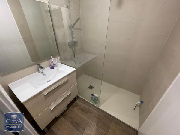 Appartement à louer 2 pièces 49m²