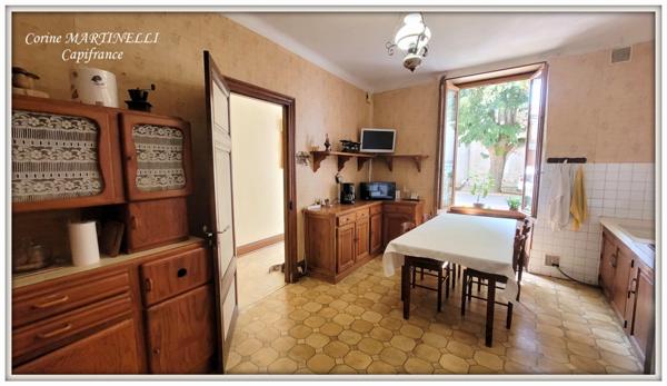 Astaffort, Maison de charme en cœur de village – 5 chambres, ascenseur, cave, garage