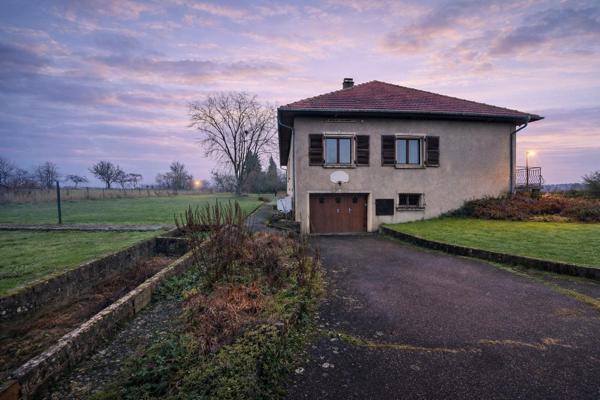 Magnifique pavillon de 160m2 sur 3800 M2 de terrain