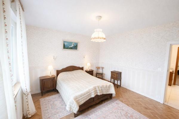 Magnifique pavillon de 160m2 sur 3800 M2 de terrain