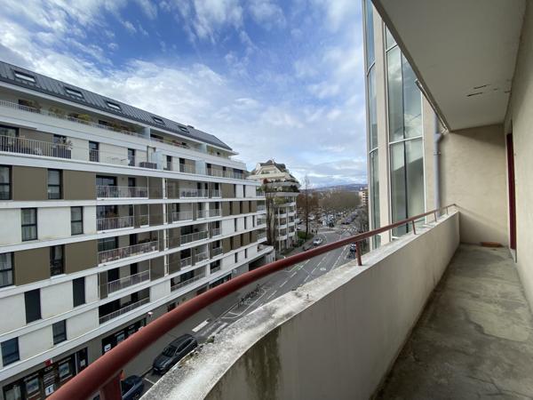 Type 3   83 m2   Centre-ville   Secteur Avenue de Genève