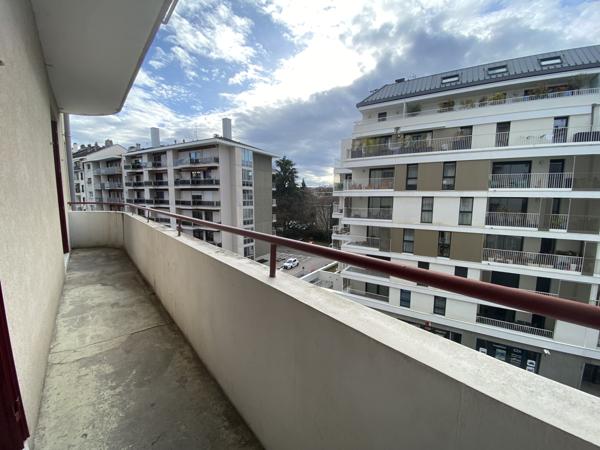 Type 3   83 m2   Centre-ville   Secteur Avenue de Genève