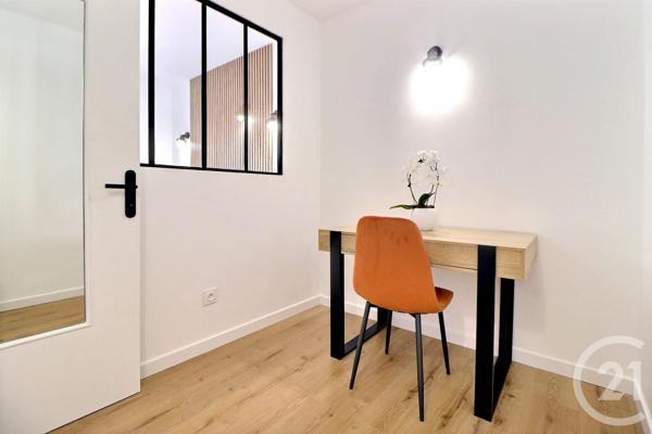 Appartement T3 à vendre  3 pièces - 48,17 m2 ST RAPHAEL - 83