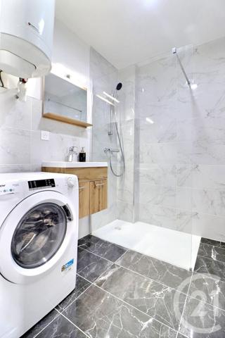 Appartement T3 à vendre  3 pièces - 48,17 m2 ST RAPHAEL - 83