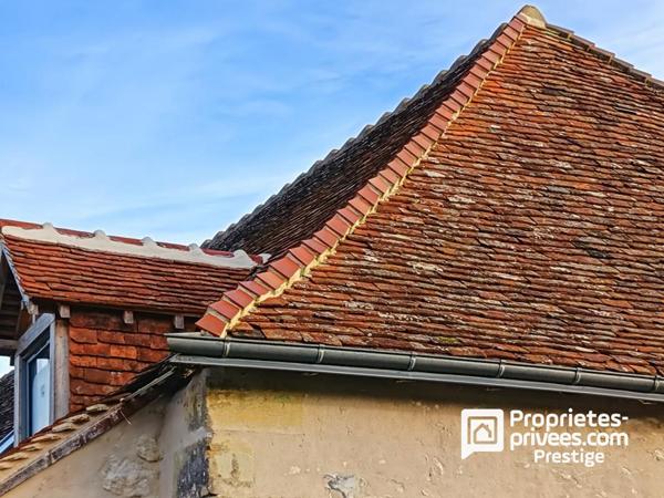 Longère  réinventée avec intérieur contemporain .Vallée de Cousse