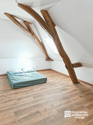 Longère  réinventée avec intérieur contemporain .Vallée de Cousse