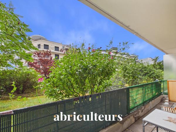 Appartement 2 pièces avec terrasse sur jardin en vente à Levallois-Perret 92300