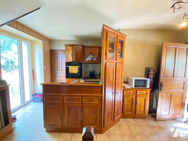 A VENDRE - MAISON EN PIERRES - LUITRE DOMPIERRE