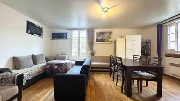 Appartement Corbeil Essonnes 3 pièce(s) - DPE C - PLACE DE PARKING