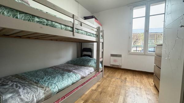 Appartement Corbeil Essonnes 3 pièce(s) - DPE C - PLACE DE PARKING