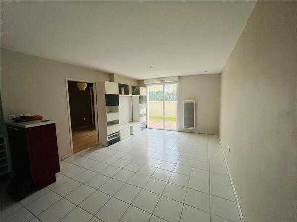 Appartement à louer |  CASTELGINEST |  2 pièces | 43 m²