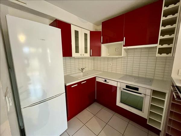 Appartement à louer |  CASTELGINEST |  2 pièces | 43 m²