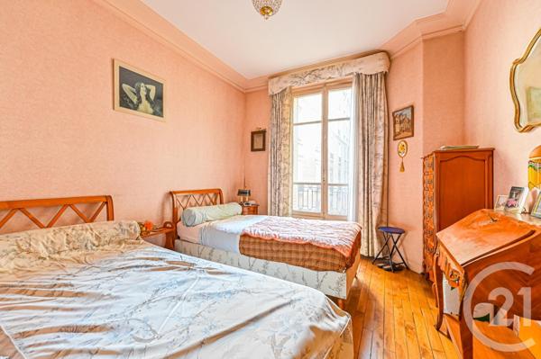 Appartement à vendre  4 pièces - 64,58 m2 PARIS - 75012