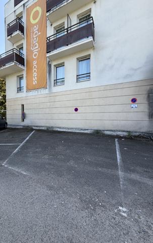 Parking à louer - La senette Carrières sous Poissy Loyer 65 €/mois charges comprises **  - Référence  106577