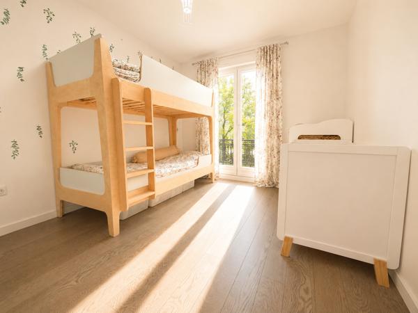Appartement
         4 pièces
        - 96 m² Bien prestige 1 266 000 € *