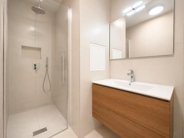 Appartement
         4 pièces
        - 96 m² Bien prestige 1 266 000 € *