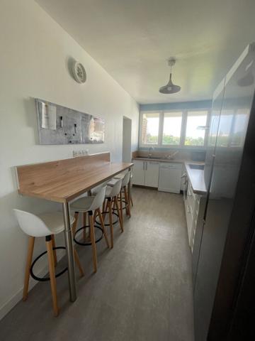 Appartement Limoges - 7 pièce(s) - 108.33 m2 (ref 616)