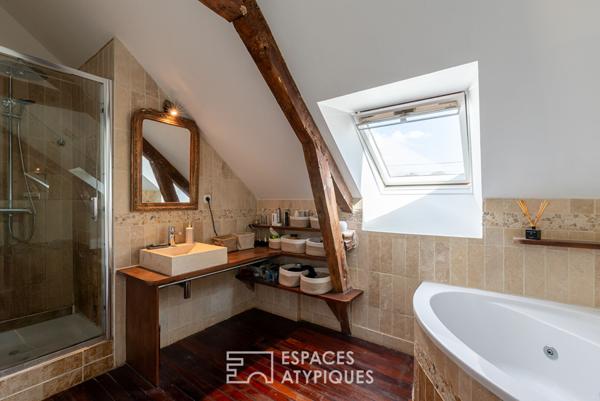 Ancien corps de ferme rénové avec piscine aux portes de Rennes