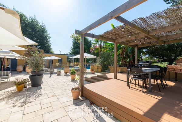 Ancien corps de ferme rénové avec piscine aux portes de Rennes