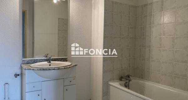 Location Appartement 3 pièces 77.05 m² - Castres 81100