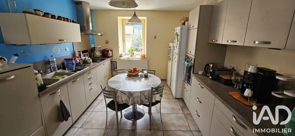 Immeuble à vendre 243 m² Dampierre-sur-Salon