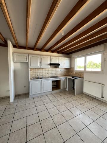 SAINT JULIEN LES VILLAS – T5 EN TRIPLEX AVEC TERRASSE ET GARAGE