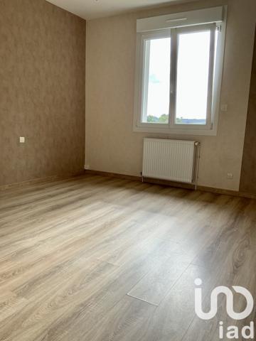 Maison à vendre 6 pièces 100 m² Bais