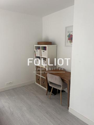 A LOUER - Proximité centre ville de VIRE, appartement T4 de 85,28 m² EN PARFAIT ÉTAT