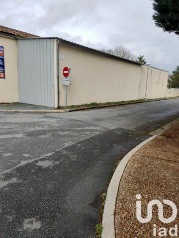 Immeuble à vendre 300 m² Matha