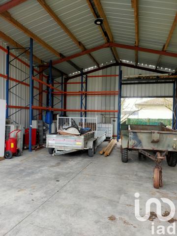 Immeuble à vendre 300 m² Matha