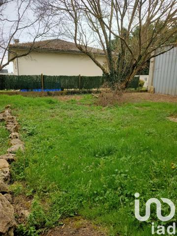Immeuble à vendre 300 m² Matha