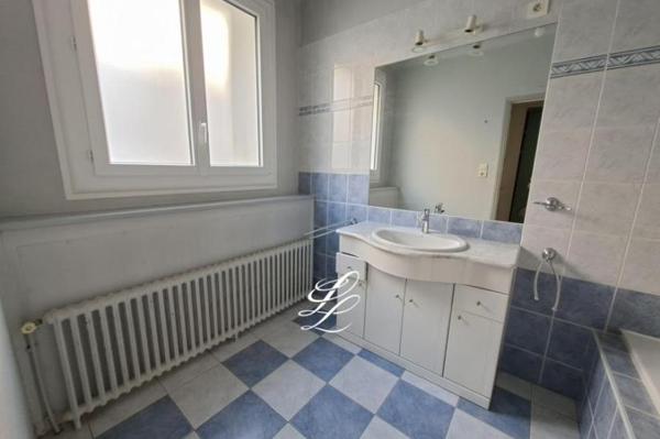 Vente - Appartement 3 pièces 56 m 2 LE MANS (72000)
