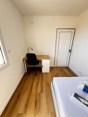 CHAMBRE EN COLOCATION - NEUVE - CLIMATISATION