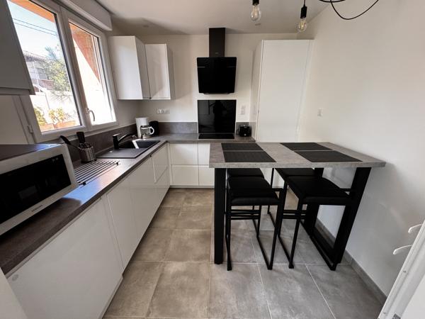 CHAMBRE EN COLOCATION - NEUVE - CLIMATISATION