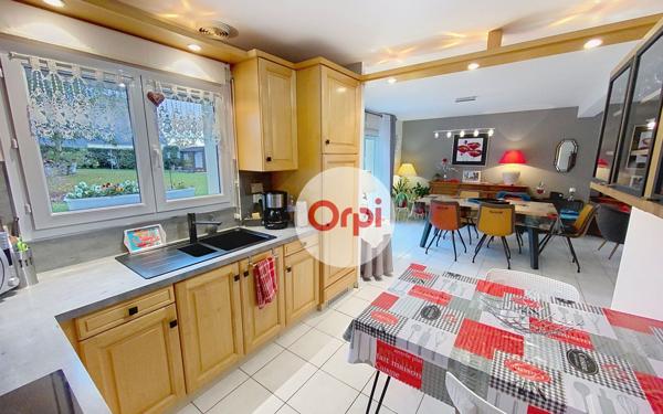 Maison à vendre    5 pièces •  Noyal-Muzillac