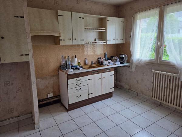 29600 SAINT MARTIN DES CHAMPS Maison Saint Martin Des Champs 5 pièce(s) 100 m2