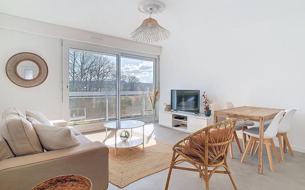 Appartement à vendre    5 pièces • 99,54 m2 Brest