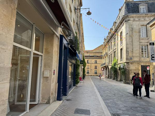 hypercentre Bordeaux rue piétonne