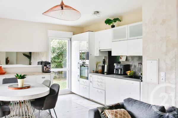 Appartement F4 à vendre  4 pièces - 76,49 m2 CORMEILLES EN PARISIS - 95