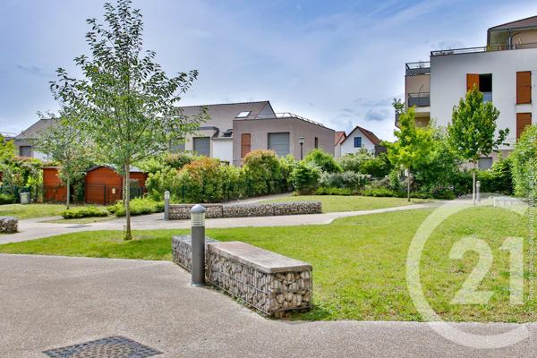 Appartement F4 à vendre  4 pièces - 76,49 m2 CORMEILLES EN PARISIS - 95