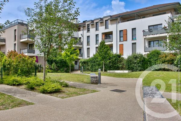 Appartement F4 à vendre  4 pièces - 76,49 m2 CORMEILLES EN PARISIS - 95