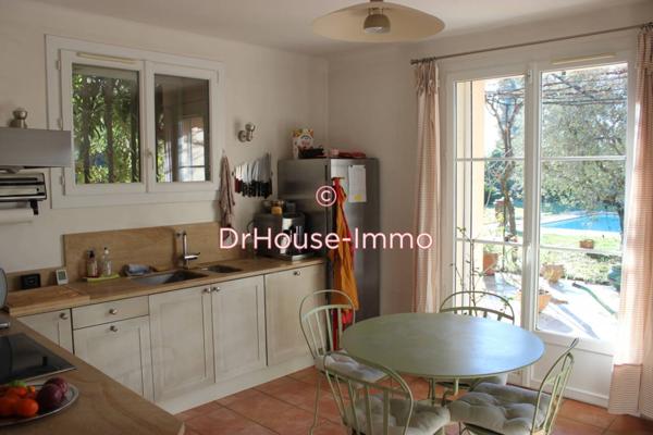 Maison à vendre 6 pièces de 209 m²