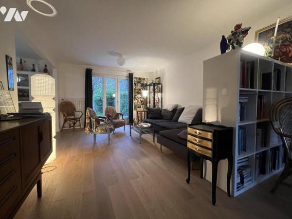 CAEN RIVE GAUCHE - Quartier résidentiel - Maison - 3 chambres - bureau - Garage - Terrain.