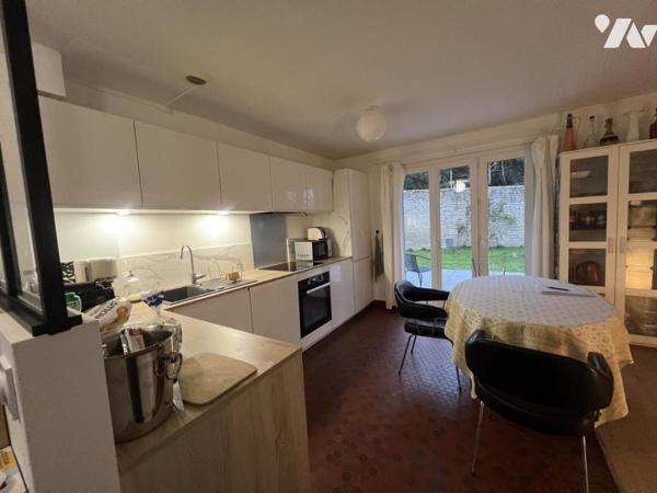 CAEN RIVE GAUCHE - Quartier résidentiel - Maison - 3 chambres - bureau - Garage - Terrain.