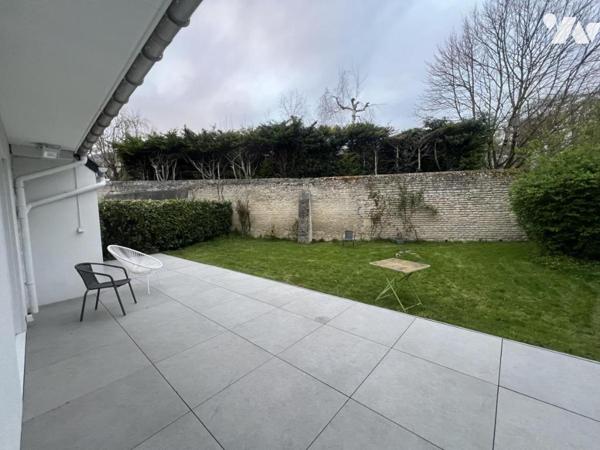 CAEN RIVE GAUCHE - Quartier résidentiel - Maison - 3 chambres - bureau - Garage - Terrain.