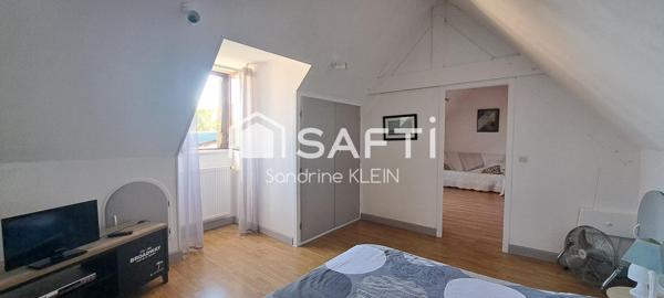 Maison 158 m², 7 pièces, avec véranda, garage et préau