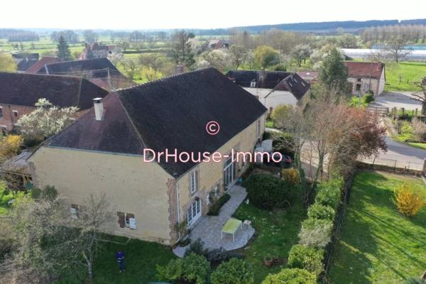 Maison à vendre 7 pièces de 227 m²