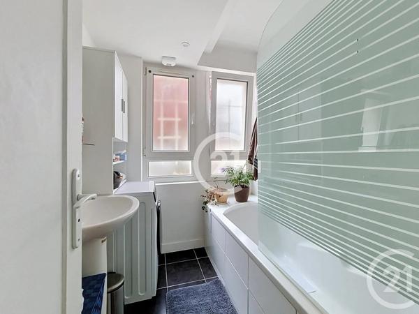 Appartement F3 à vendre  3 pièces - 50,90 m 2   CAEN  - 14